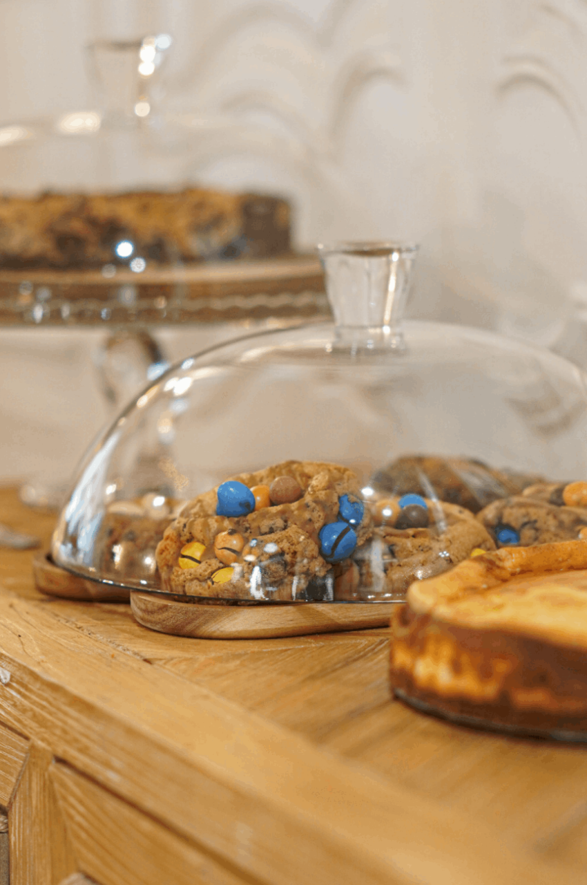 https://nomade-communication.fr/wp-content/uploads/2026/02/cookies_au_palais_dor_dinan-850x1280.png